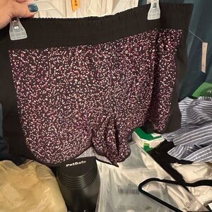 Amazon Essentials Classic Black and multicolored athletic shorts